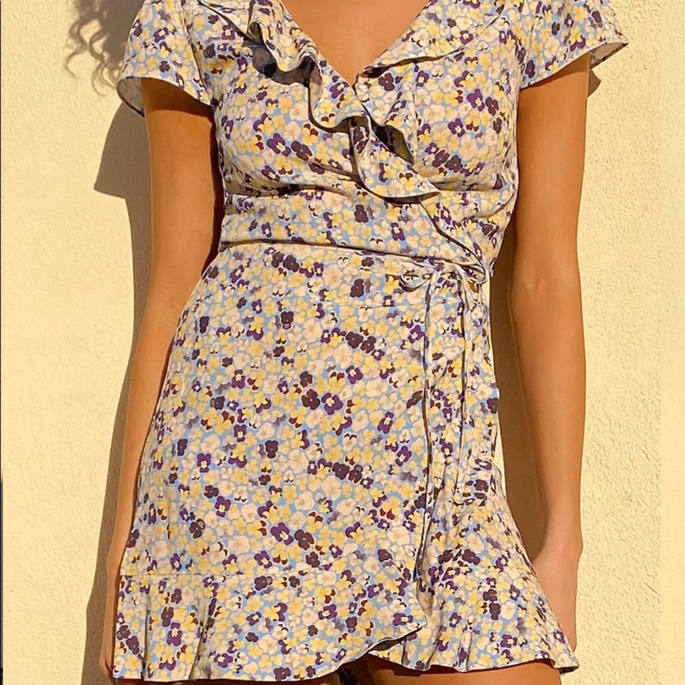 Brand new with tag Sunday best dress from aritzia